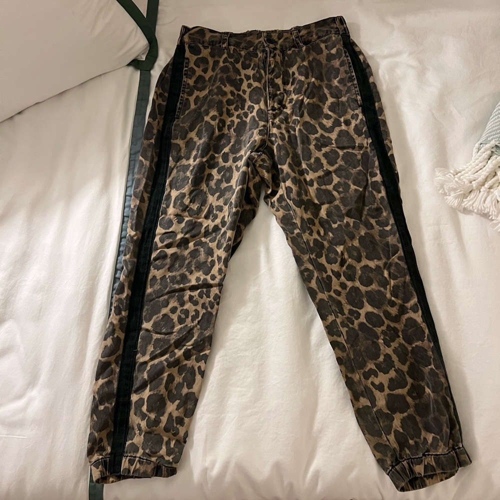 Pam & Gela cheetah joggers with black stripe on side